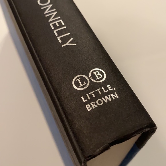 The Night Fire Hardcover Michael Connelly Book Fiction Murder Suspense - Picture 11 of 14